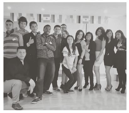 Detalle del encuentro intercultural.