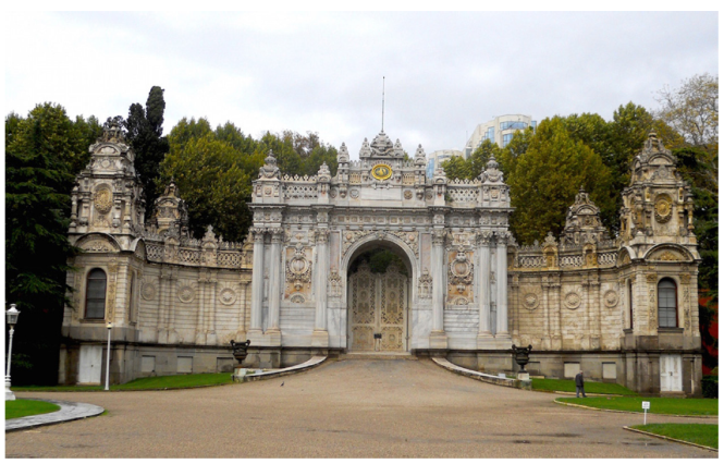 Palacio de Dolmabah&ccedil;e, Estambul, Turqu&iacute;a, 1842-1853