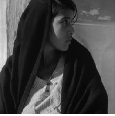 Paul Strand, Woman of Alvarado, Veracruz, 1933. © Aperture Foundation, Inc., Paul Strand Archive. Susana Ortiz Cobos representó el personaje de la madre del niño, aquí durante el entierro.