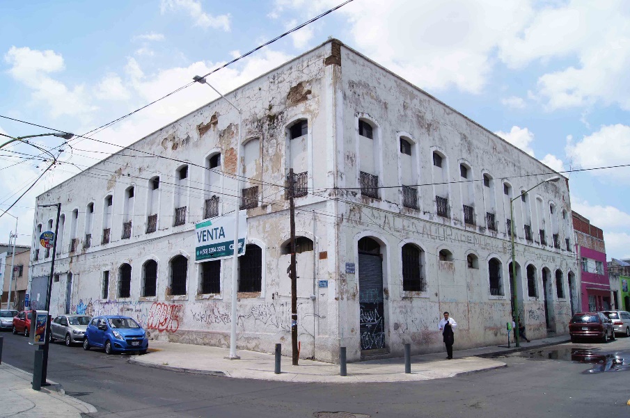 El cadáver industrial de La Parisiense 2 se ofrece en venta