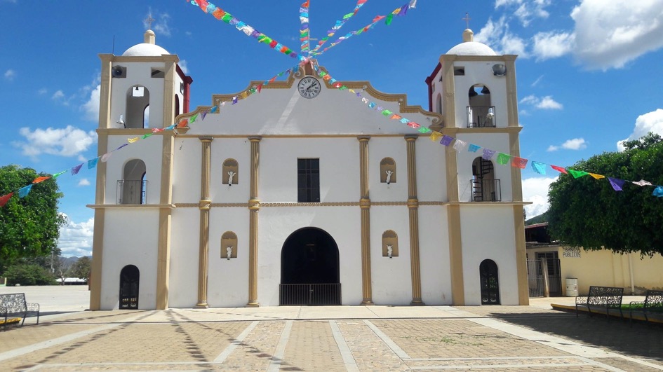 Iglesia de Valdeflores de construccin finalizada en el ao 2017