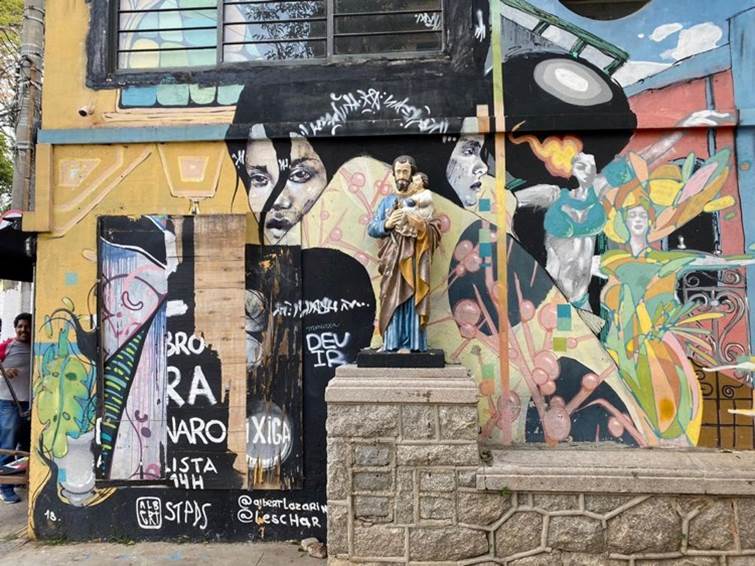 Arte de calle en el Bexiga, Sao Paulo. San Jos en defensa de las expresiones urbanas.