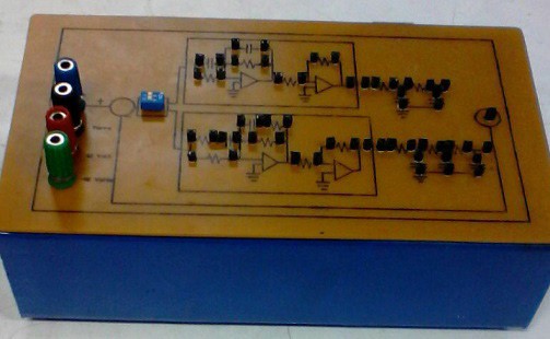 Vista del mdulo analgico de control adelanto-atraso terminado, LCBox