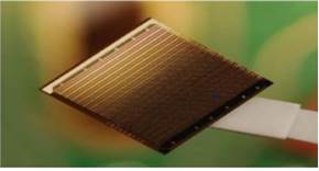 Tarjeta fot&oacute;nica a base de metamateriales