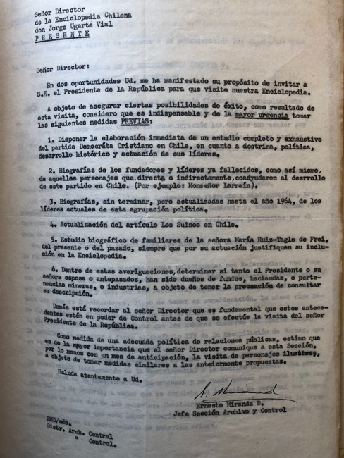Carta del Jefe de la Seccin Archivo y Control al Director de la Enciclopedia Chilena, por posible visita del Presidente Frei.