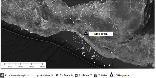 Epicentros y estaciones acelerogr&aacute;ficas utilizadas para caracterizar la amenaza s&iacute;smica. Imagen de Global Mapper