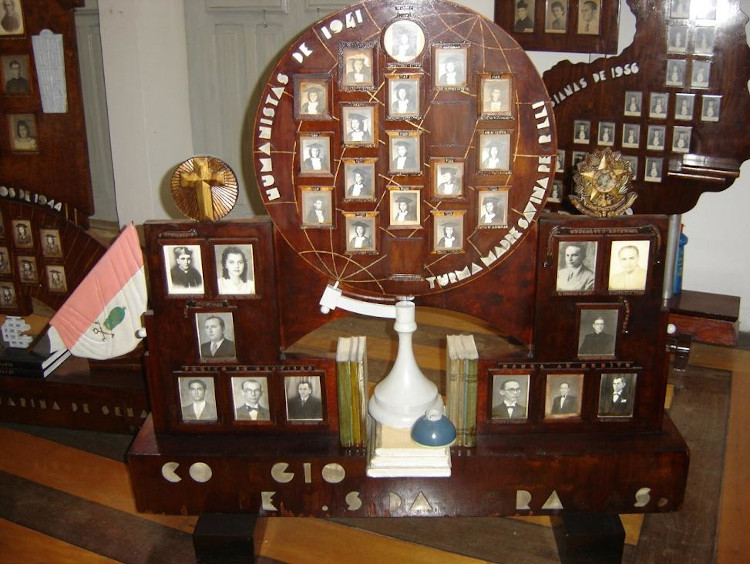 Quadro de formatura-humanistas6 de 1941 (Turma Madre Savina)