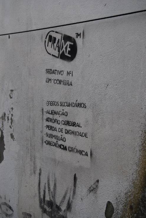 Grafito em residncia privada (parede lateral), Alta
