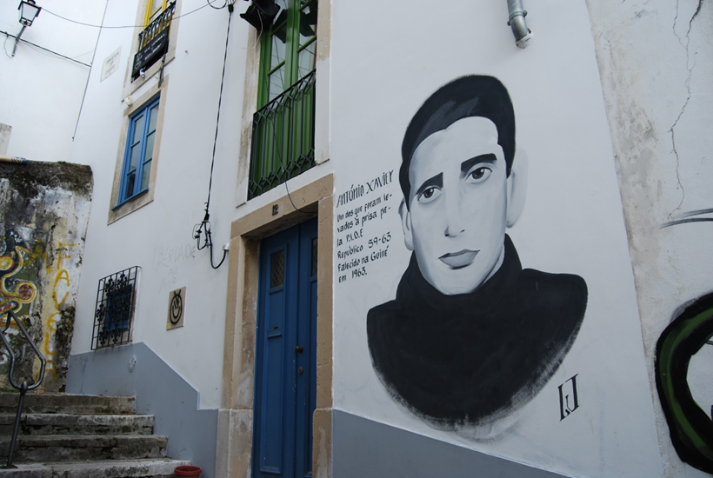 Repblica do Bota-Abaixo (fachada), Alta