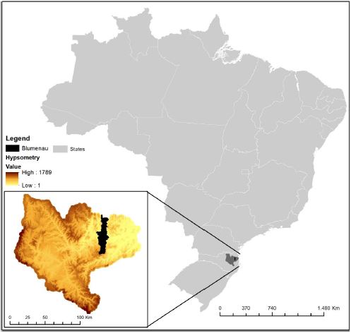 Itaja&iacute; Valley Basin, location of the city of Blumenau, State of Santa Catarina/BR