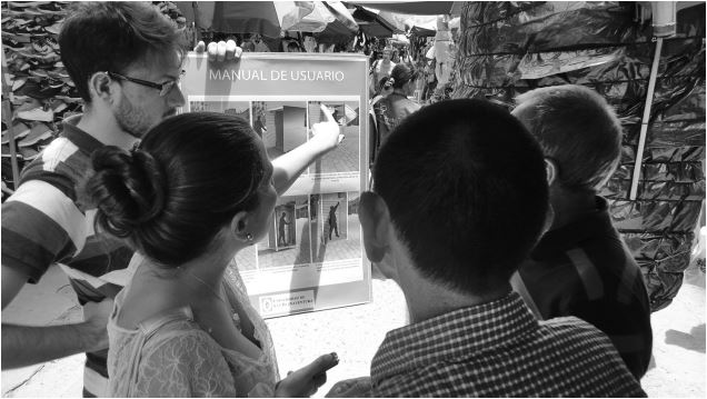 Socialización de la
propuesta preliminar con los venteros informales regulados de la calle Pichincha.