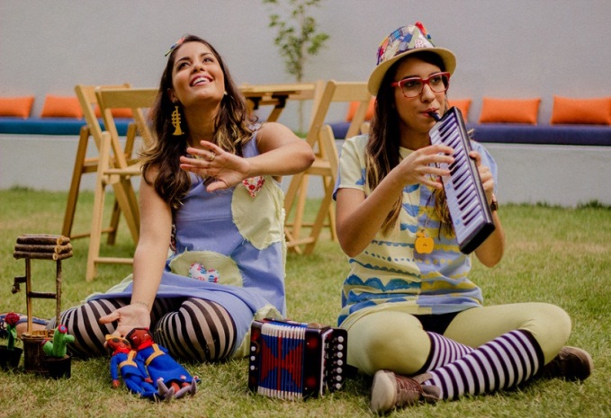 As produtoras culturais de Cordel Animado!, Mariane e Mila Bigio.