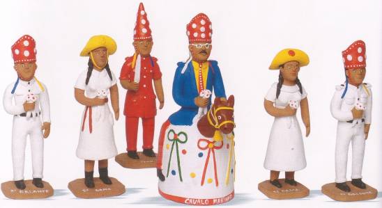 Personagens do folguedo CavaloMarinho por Manoel Eud&oacute;cio