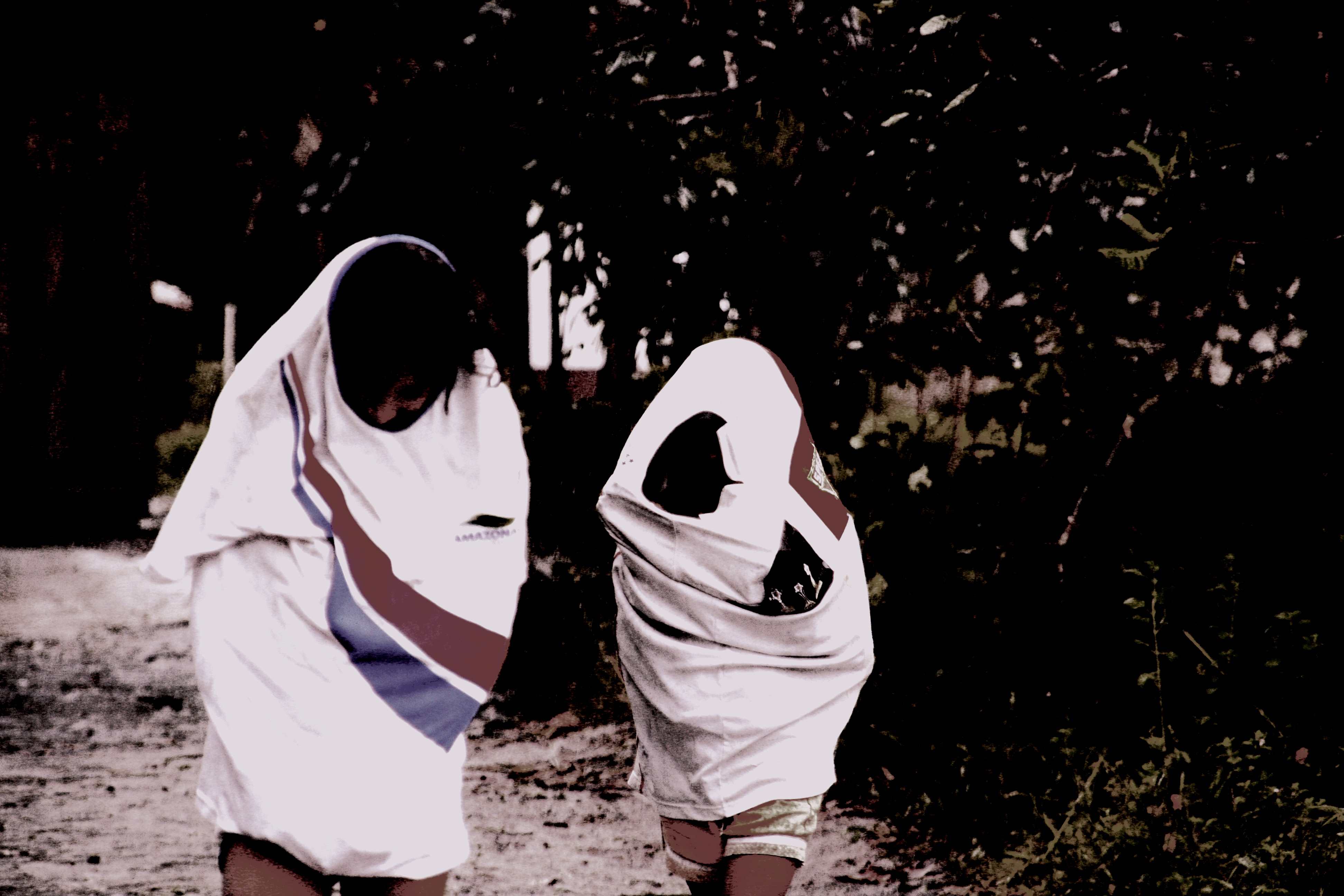 Brincadeira de crian&ccedil;a: Contemplando a chuva