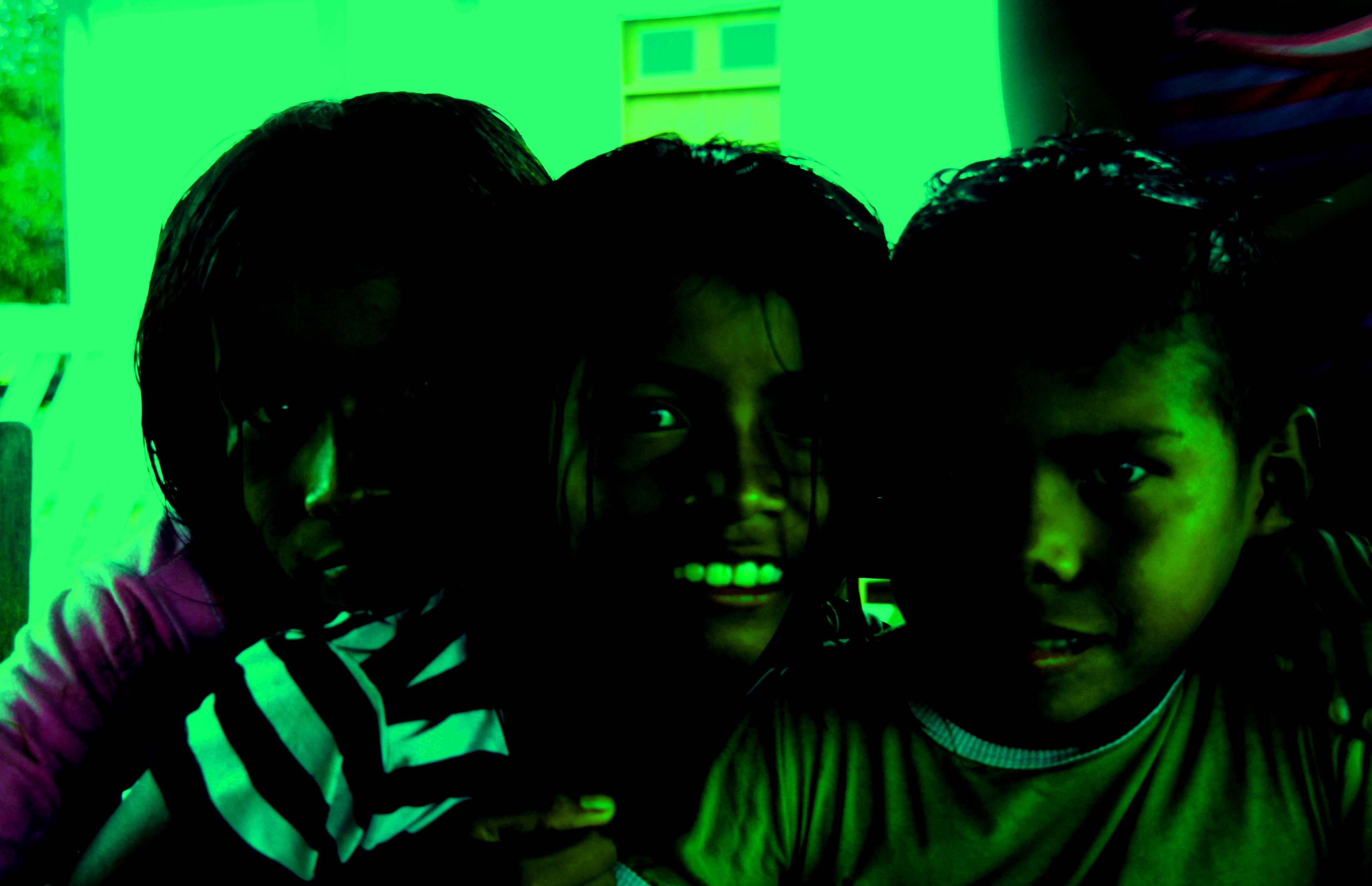 Reuni&atilde;o na Maloca: Alegria de curumins e cunhant&atilde;s