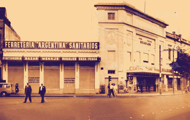 Fotografía del Cine teatro Belgrano en 1960