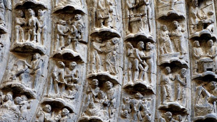 Castigos. Puerta del Juico de la Catedral de Tudela, Navarra.