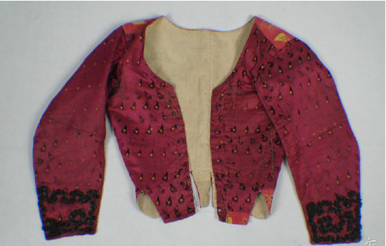 Imagen 8. Jub&oacute;n de seda y terciopelo, siglo XVII.