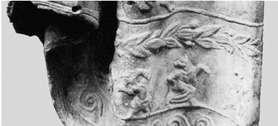 Detail des Gewandes der Demeter Despoina, Lykosura