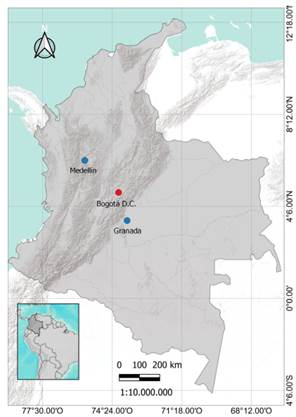 Records of Mazus pumilus in Colombia, the red point correspond where this species were collected for the first time, the blue points were taken from iNaturalist (Naturalista, 2021). Map: Jairo A. Peña-Torres.