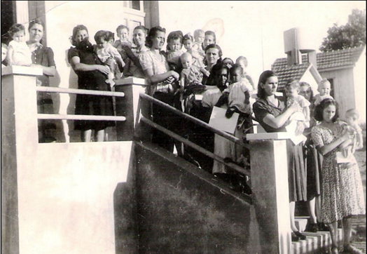 Mes e bebs no concurso de robustez infantil, 1944