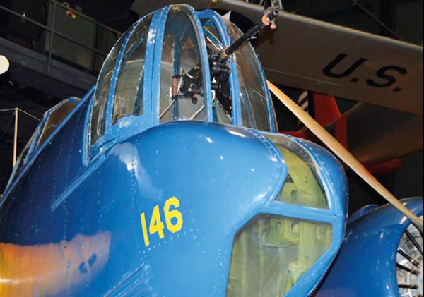 Martin B-10 en la galería “Early Years” del Museo Nacional
de la

Fuerza Aérea de los Estados Unidos 