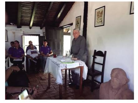 Conferencia sobre Bonpland en Santa María de Fe, Paraguay (fotografía proporcionada por Rosa Degen de Arrúa). 