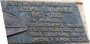 Placa en memoria del Cinema Salamanca