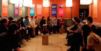 Reunión en el Museo de América. Imagen de Elgatoconmoscas.