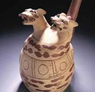 Botella mochica de asa estribo (Museo Larco, Lima, ML003582)