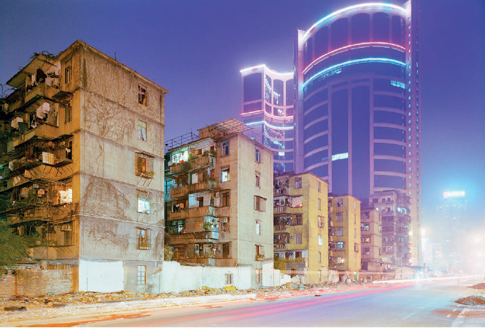 Olivo Barbieri, Canton, Cina, 1998.