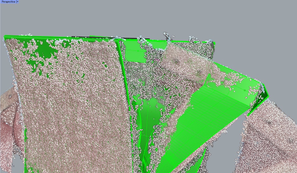 Detalle del proceso de modelado a partir de la nube de puntos. En verde el modelo generado por superficies nurbs.