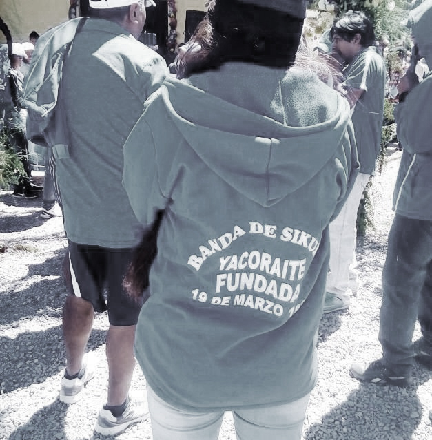 Eslogan de la banda de Sikuris Yacorait�