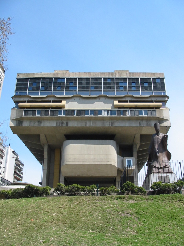 Biblioteca Nacional, 1992, Clorindo Testa