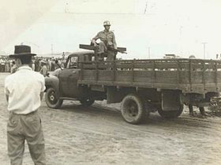 Caminhão e a metralhadora do Massacre de Ipatinga
