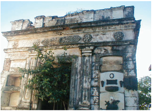 Panteón Familia Toledo-Esquivel. Fotografía de 20065.