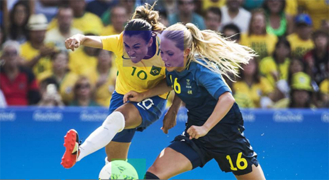 Athletes disputing ball possession, extracted from the report B46.