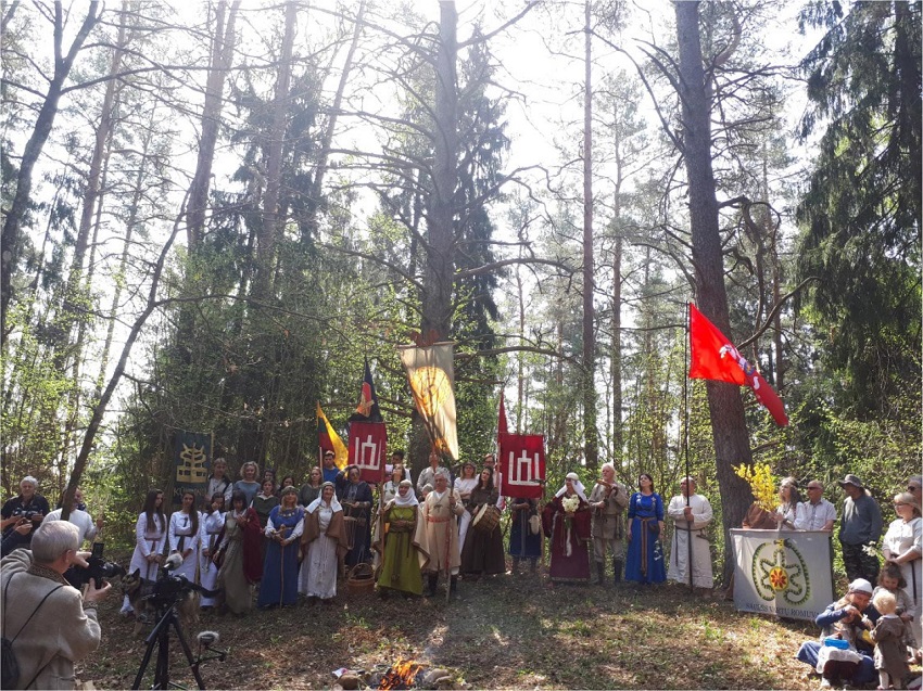 Rituals at the castle mound, April 27, 2019.