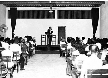 primeiro templo da Universal