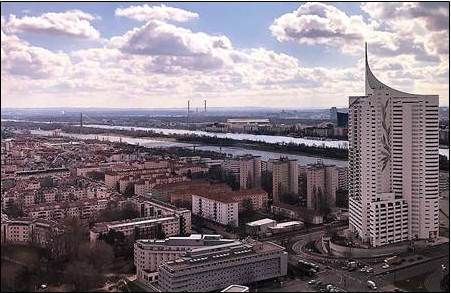 Figura 9. Vista actual
del río Danubio y la isla del Danubio