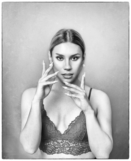 Memo Hojas, Daniela, 2018, colección del artista.