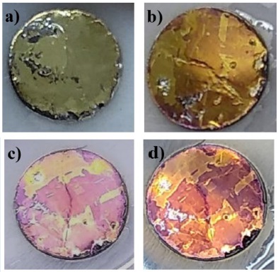 Comparaci&oacute;n de la capa de producto formada durante la reducci&oacute;n de la calcopirita en las voltametr&iacute;as lineales partiendo del OCP a -0.8 V vs SHE con diferente concentraci&oacute;n de &aacute;cido ac&eacute;tico a) 0.5 M, b) 1 M, c) 2 M y d)3 M