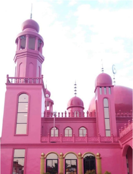 Masjid Dimakuom