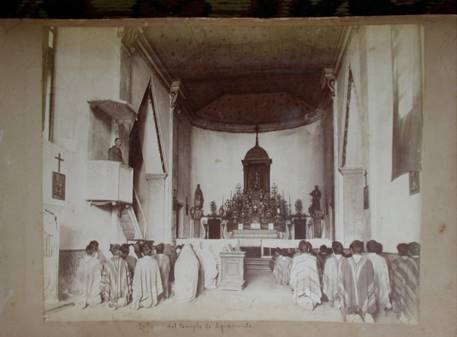 Interior del templo San Roque de Aguairenda