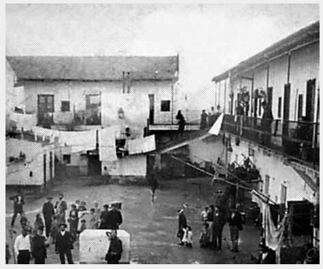 Conventillo de la calle
Piedras 1268, en Caras y Caretas de 1902, en Ana Cravino,
“El debate sobre los conventillos”, en Café de las ciudades, año 8, núm. 76,
febrero de 2009.