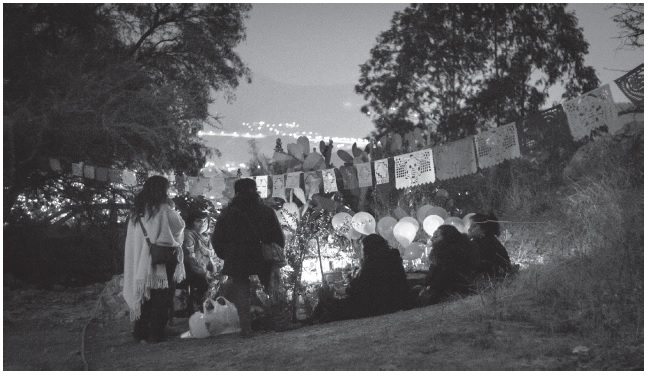 Mesa ceremonial en Casa Andina de Cerro Blanco