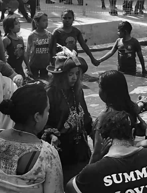 Materia del Santo Ni&ntilde;o de Atocha, sanando en el Charquito