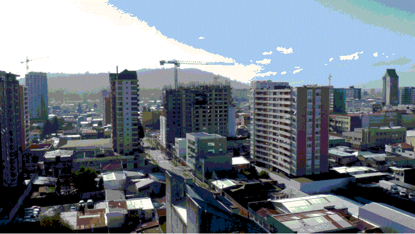 Imagen 2. Condominios de edificios en el centro hist&oacute;rico de Temuco
			