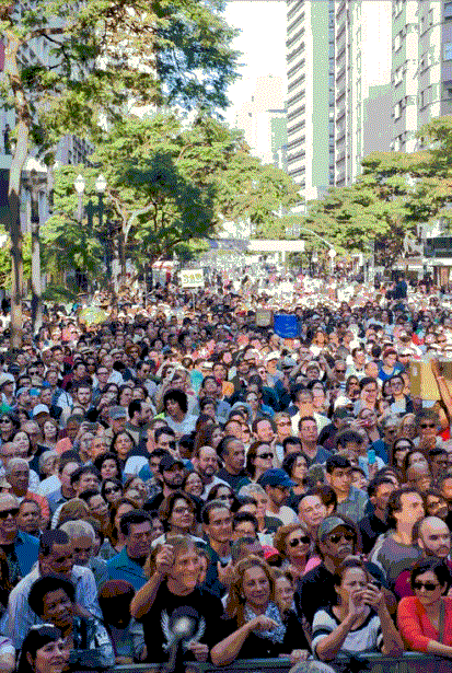 &ldquo;Virada Cultural&rdquo; (24-hour cultural event) in the S&atilde;o Paulo central area