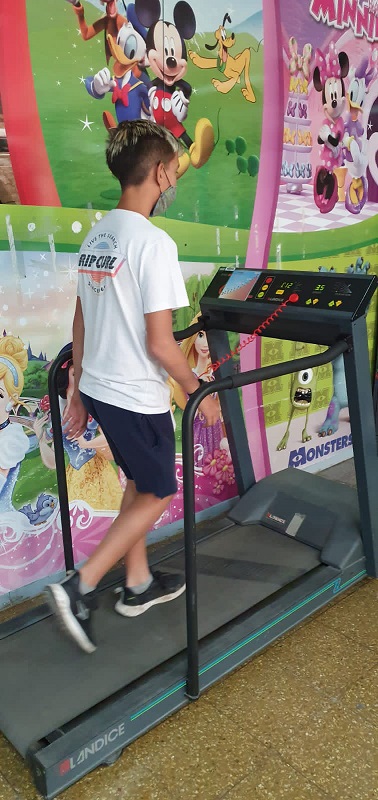 Primer aumento de la velocidad al minuto de comenzada la prueba.